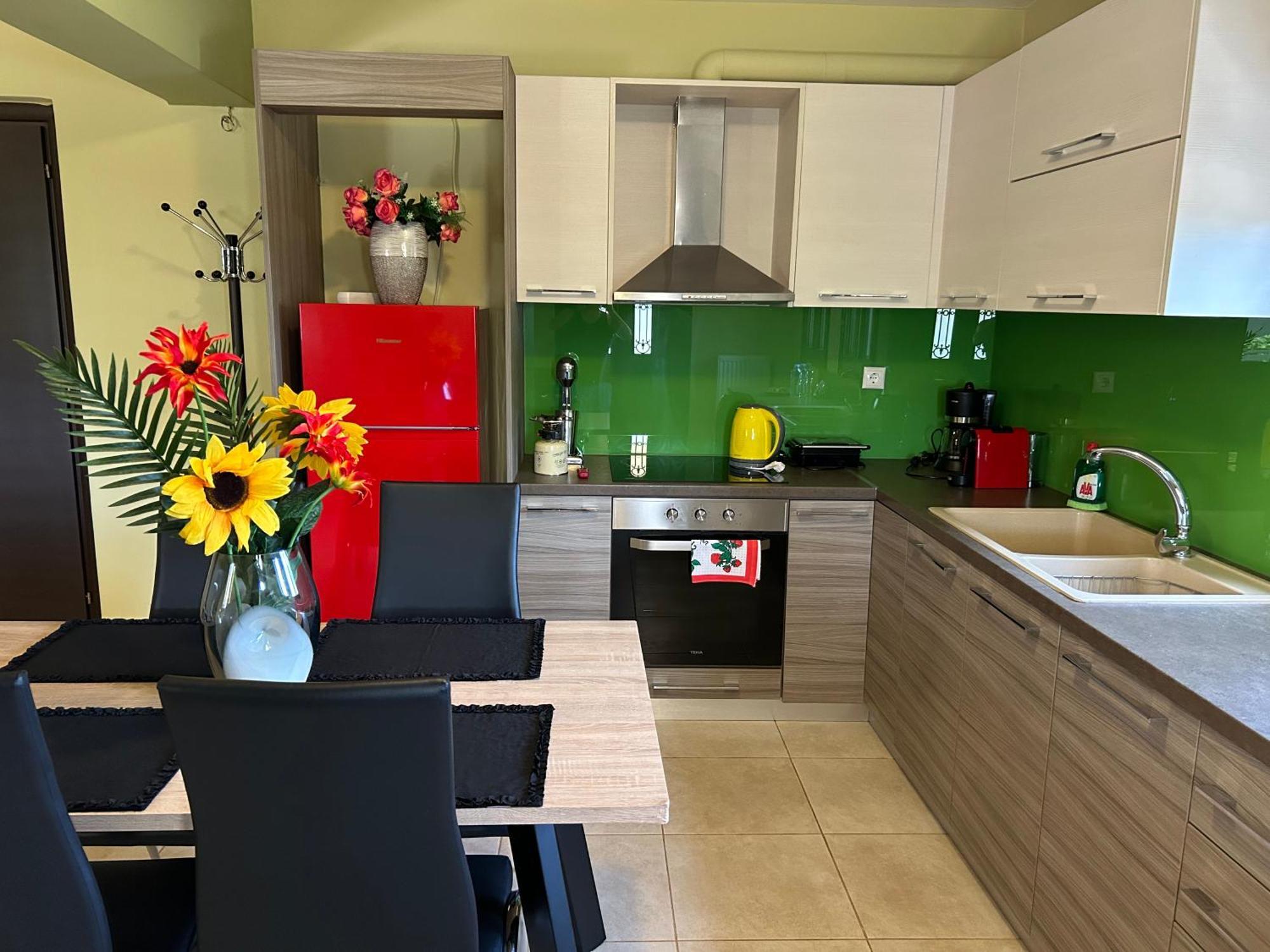 Sunshine Apartment Янина Екстериор снимка