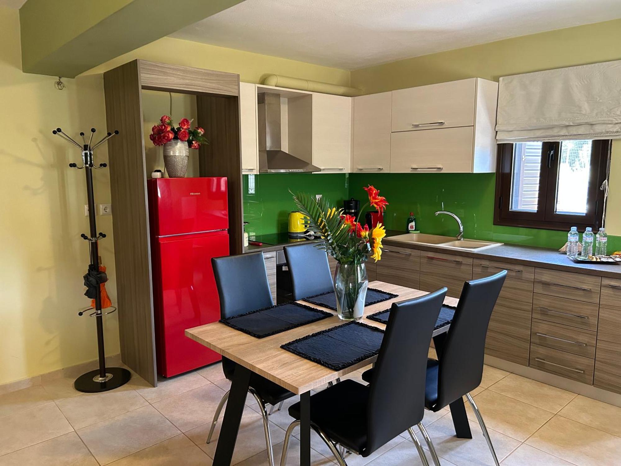 Sunshine Apartment Янина Екстериор снимка